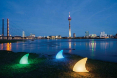 Moree-Shark-Outdoor-LED-Accu-outside-landscape-garden-floor-standing-lamp-battery-powered-1030x687